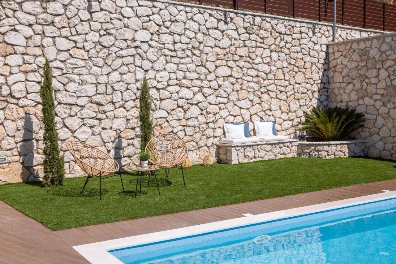 Heavenly Heights Villas By Kb Hospitality Evgiros Buitenkant foto